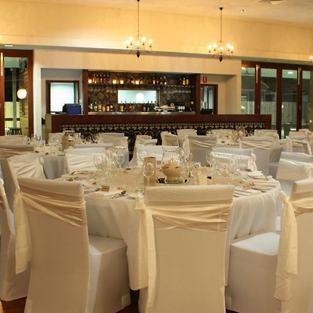 Merinda Village Hotel Bowen Esterno foto