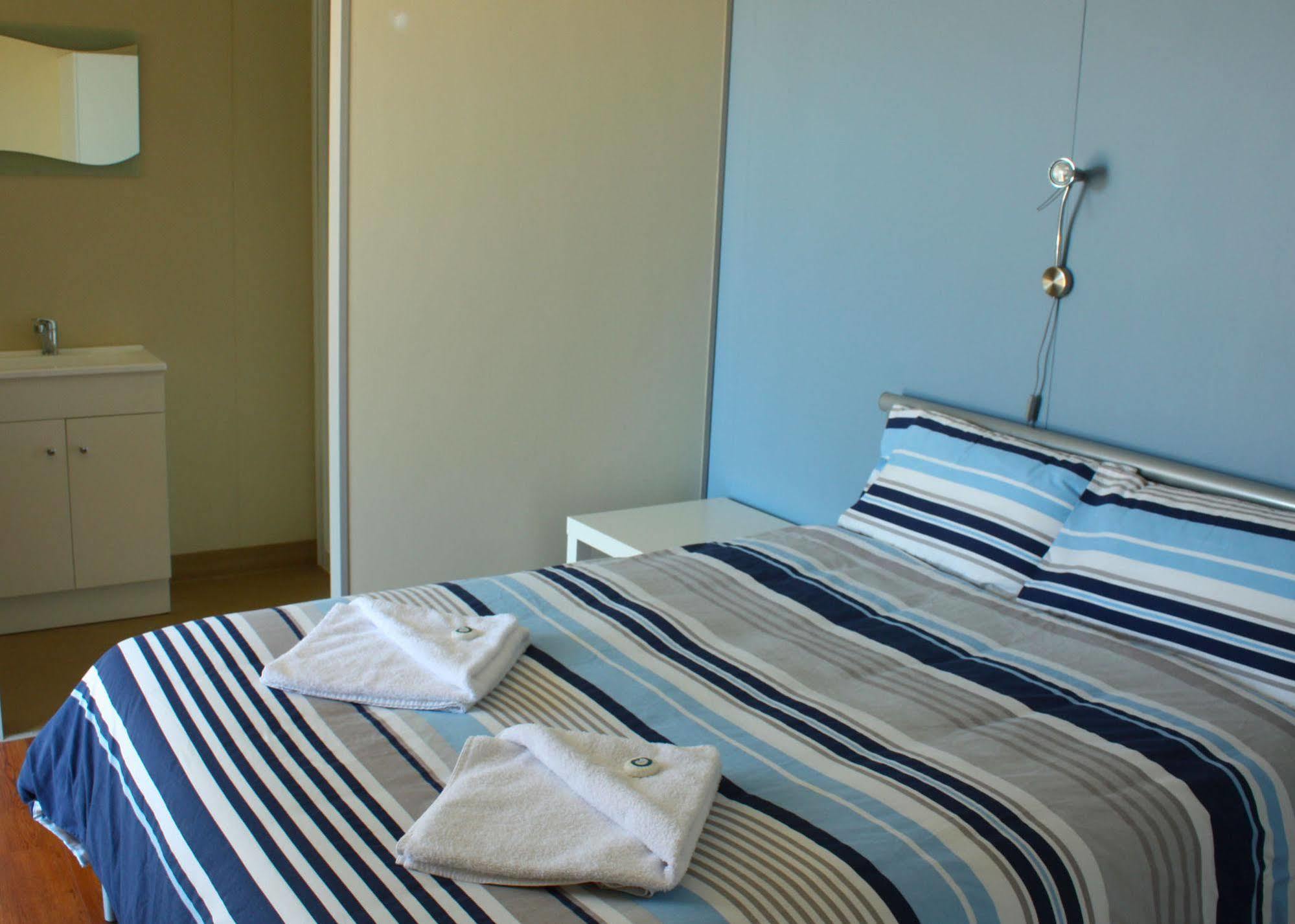 Merinda Village Hotel Bowen Esterno foto